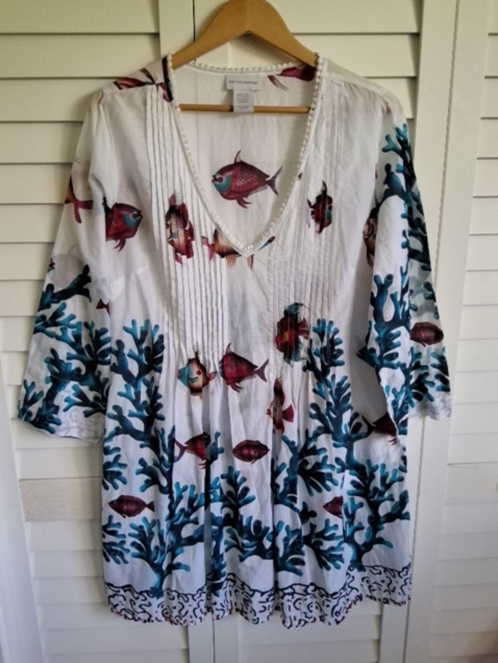 Soft Surroundings Seychelles white v-neck tunic with tropical fish pattern